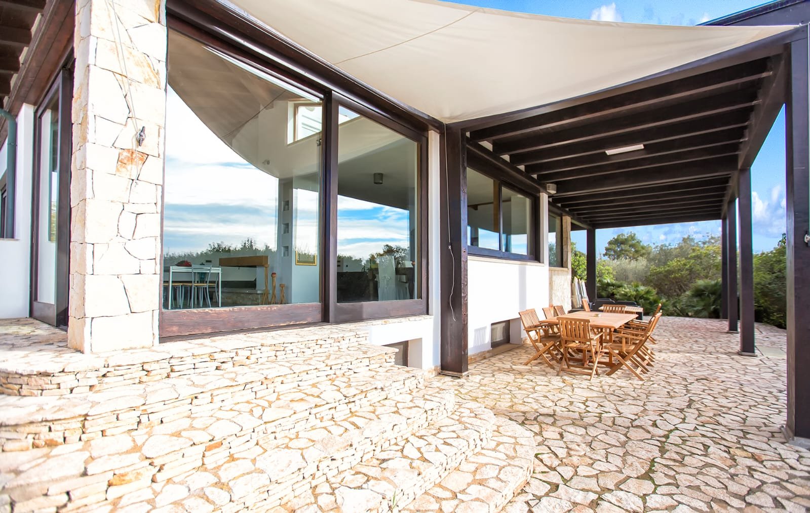 Covered outdoor dining area